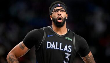 A Look at the Mavericks Big Man's Salary and Earnings