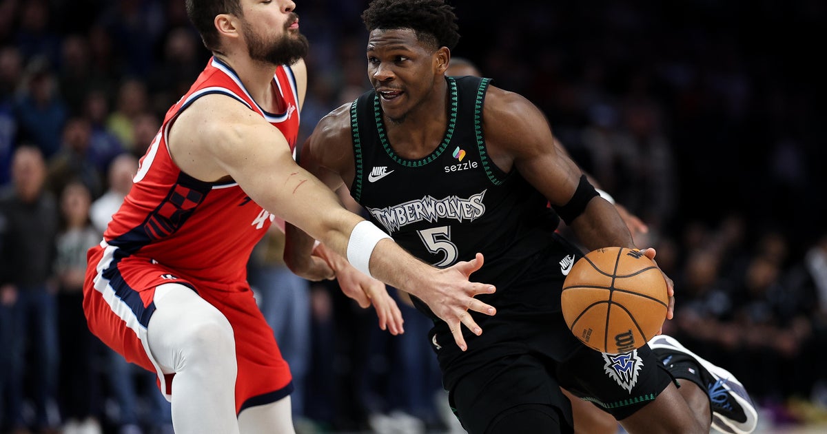 Reid makes a go-ahead 3-pointer, McDaniels scores 27 and Timberwolves edge Clippers