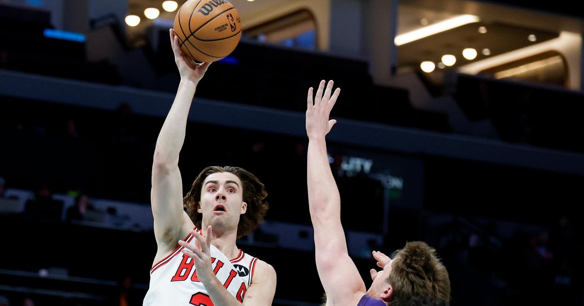 Josh Giddey scores 26 points, Bulls beat Hornets 129-126 to snap 7-game losing streak