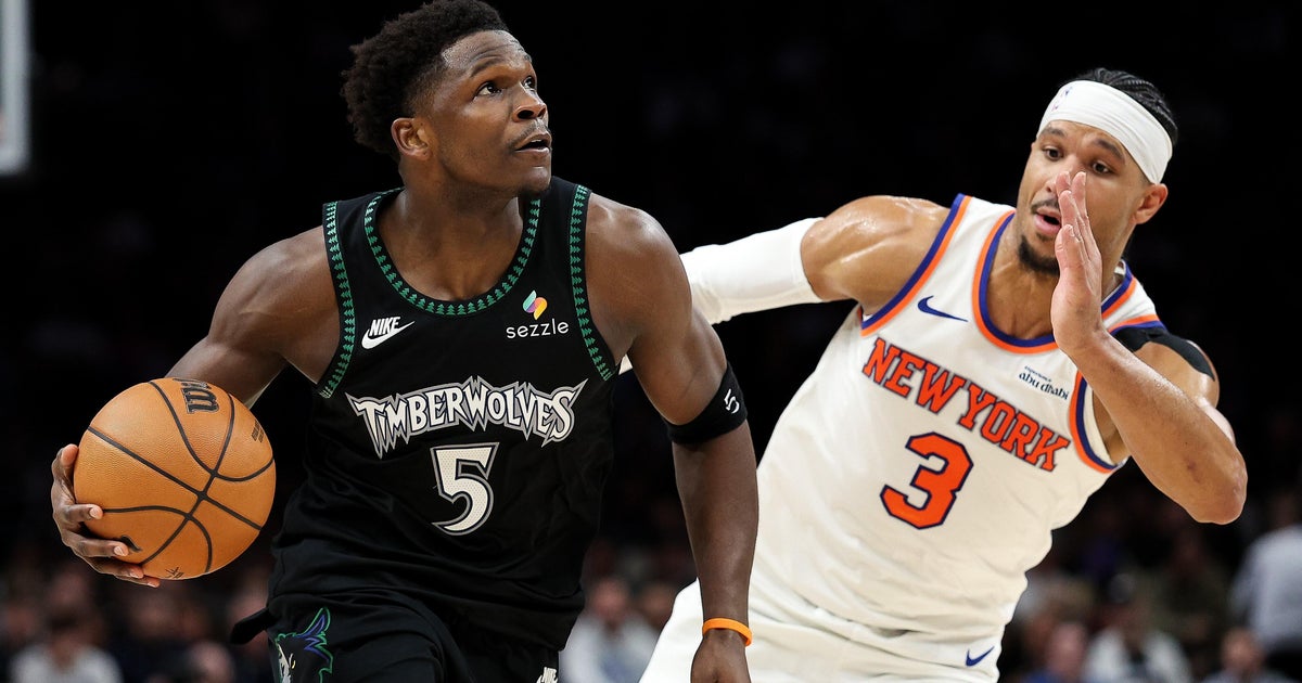 Timberwolves beat Towns for first time as Edwards scores 38 points in 115-104 win over Knicks