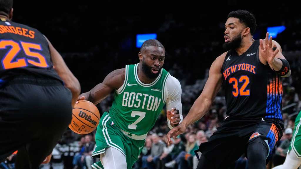 Celtics hold off late Knicks charge to win 123-117 in rematch of East semifinal