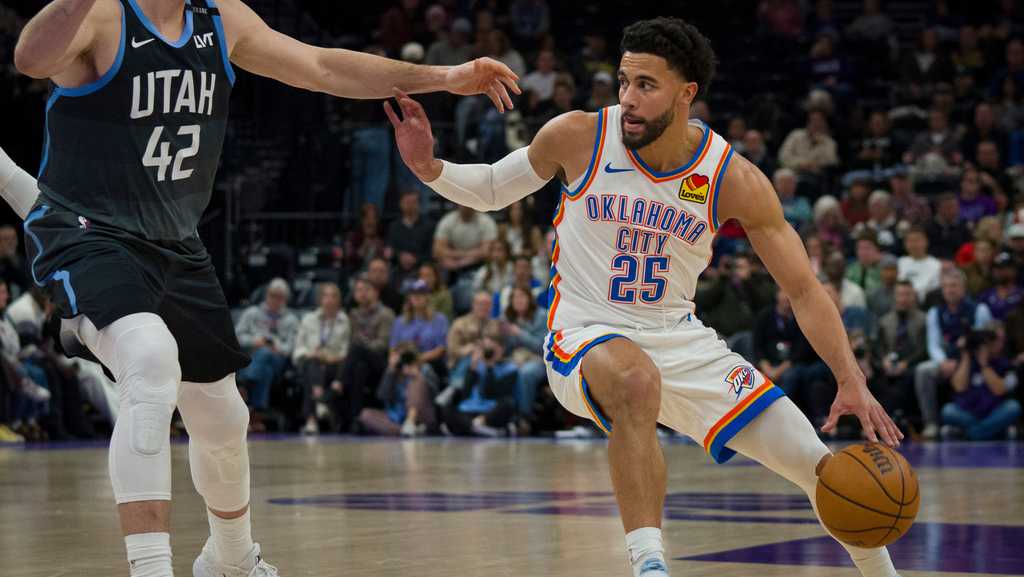 Thunder improve to 23-1 with 15th straight victory, routing Jazz