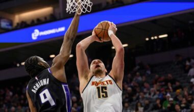 Jokic has 36 points as Nuggets rout Kings 136-105