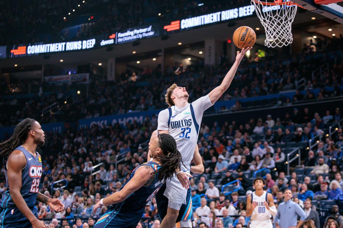 Cooper Flagg Shines Despite Mavericks' Defeat To Thunder