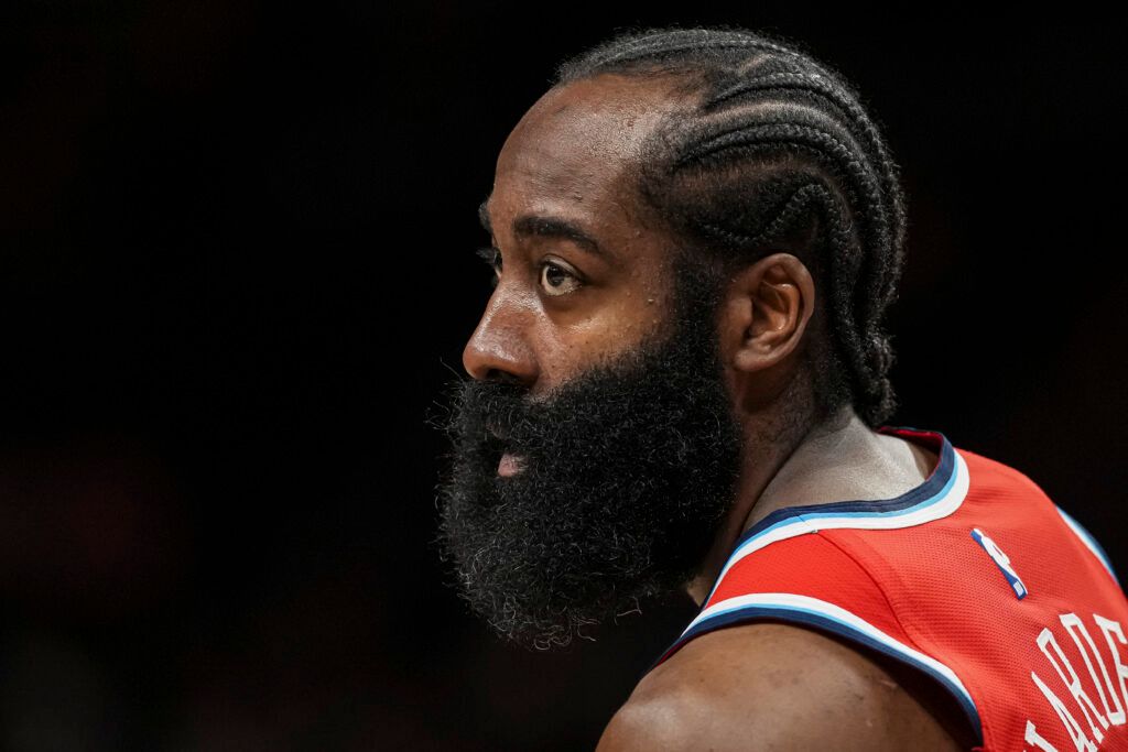 NBA World Reacts to James Harden’s Historic Performance in Clippers-Timberwolves Game