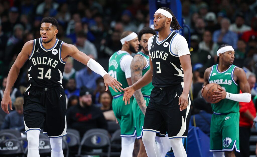Bucks Center Myles Turner Pushes Back on ‘Panic’ Narrative Amid Team’s Struggles Without Giannis Antetokounmpo