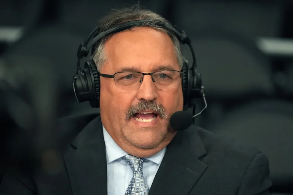 Dec 7, 2021; Los Angeles, California, USA; TNT broadcaster Stan Van Gundy during the game between the Los Angeles Lakers and the Boston Celtics at Staples Center. Credit: Kirby Lee-USA TODAY Sports