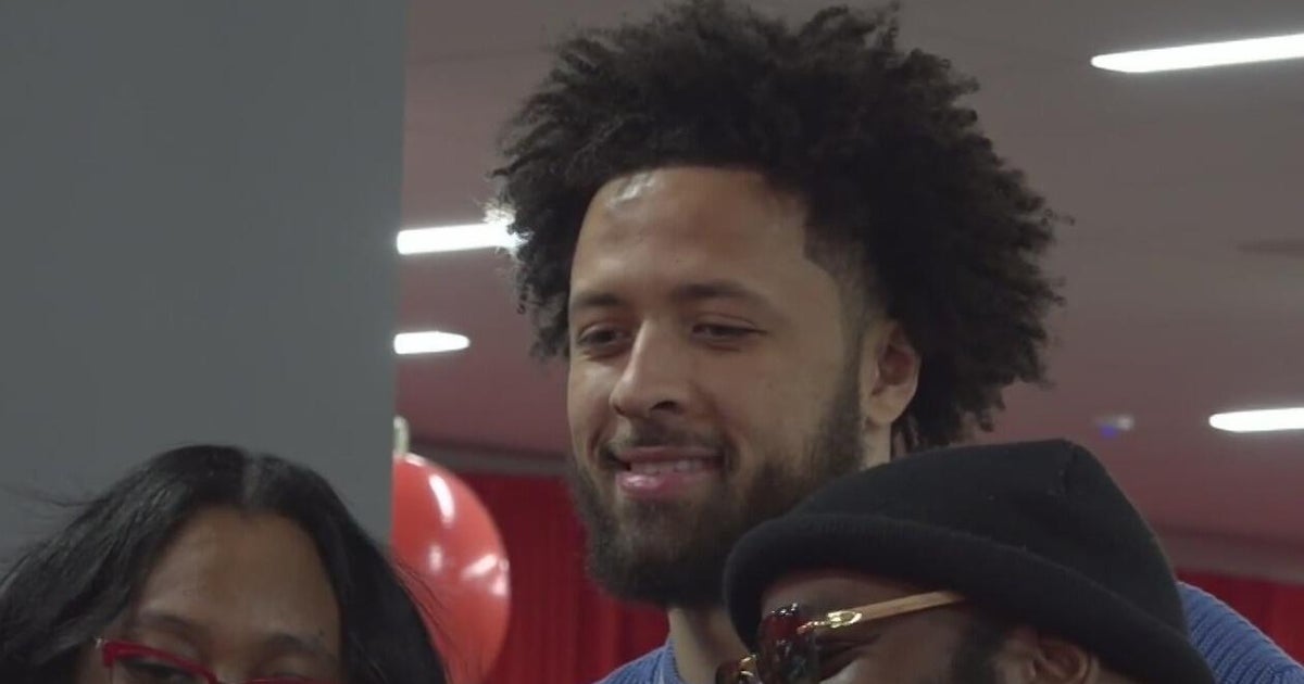 A Cade Christmas: Cunningham gives back to Detroit youth