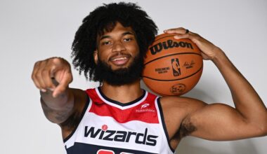 Wizards players helping make holidays a little brighter for local family