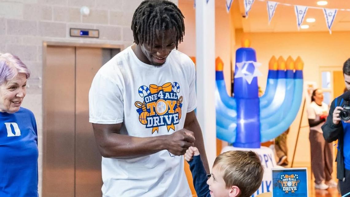 Sion James to host annual toy drive in Charlotte to support local youth and families