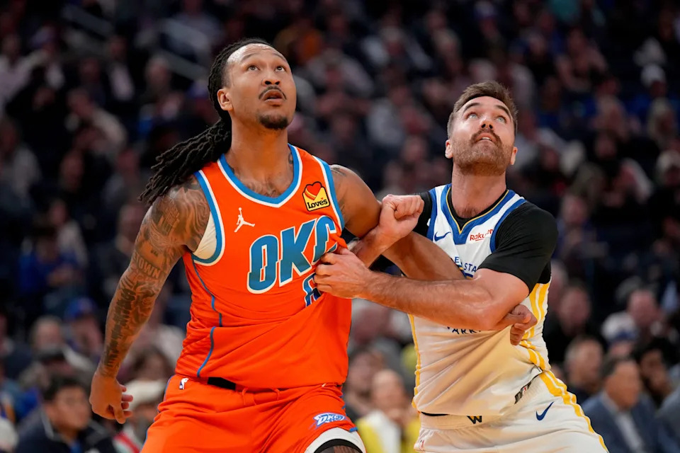 Dec 2, 2025; San Francisco, California, USA; Oklahoma City Thunder forward Jaylin Williams (6) and Golden State Warriors guard Pat Spencer (61) battle for position in the first quarter at the Chase Center. Mandatory Credit: Cary Edmondson-Imagn Images
