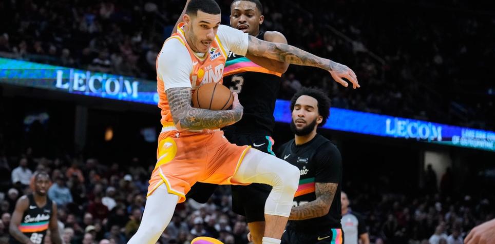 Pelicans vs. Spurs Prediction, Odds, Picks, Best Bets for Dec. 8