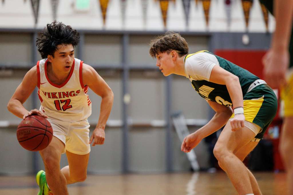 Montgomery’s Peterich Tip-Off, Cardinal Newman’s Girls Classic open tournament season – The Press Democrat