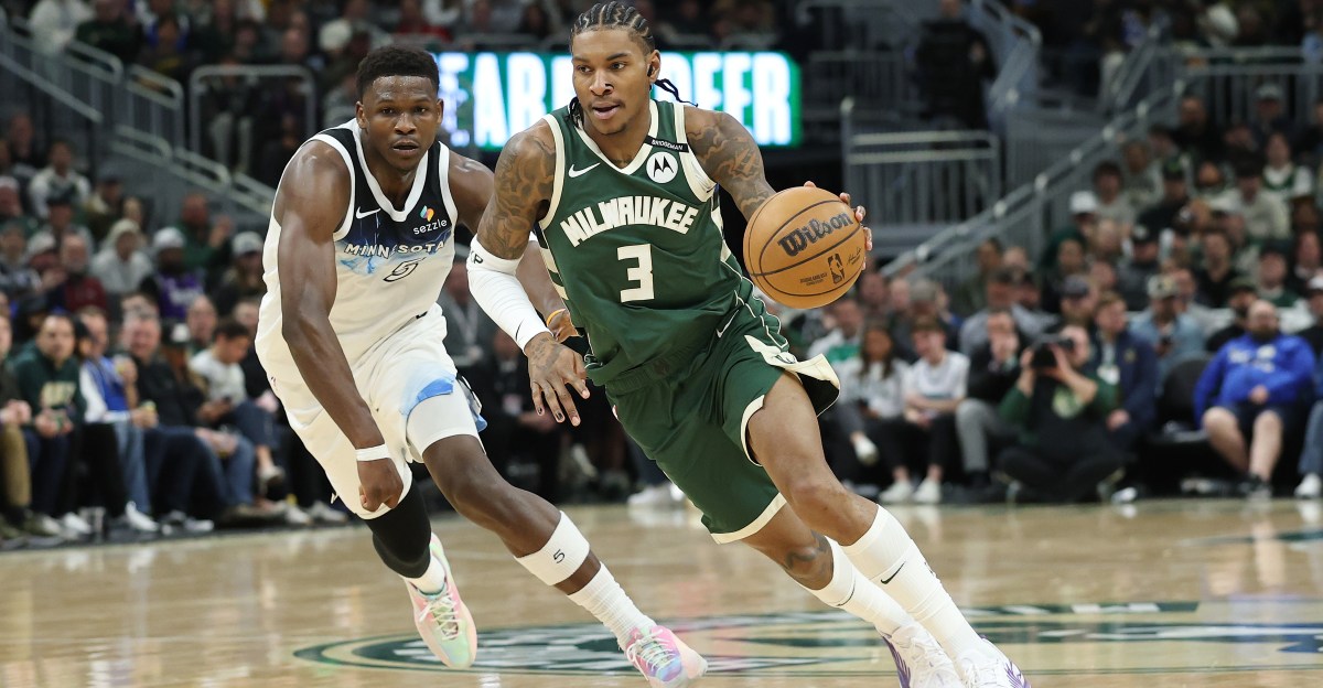 Player Grades for Kevin Porter Jr., Ryan Rollins in Bucks’ loss vs. Wolves