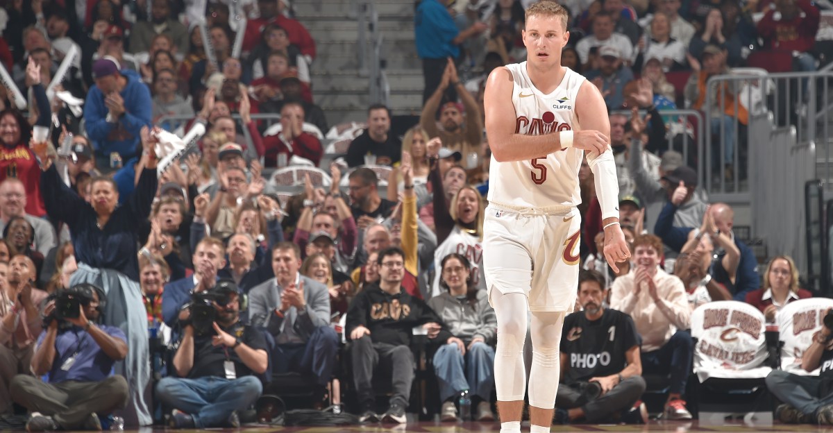 Cavs sharpshooter gets positive injury update