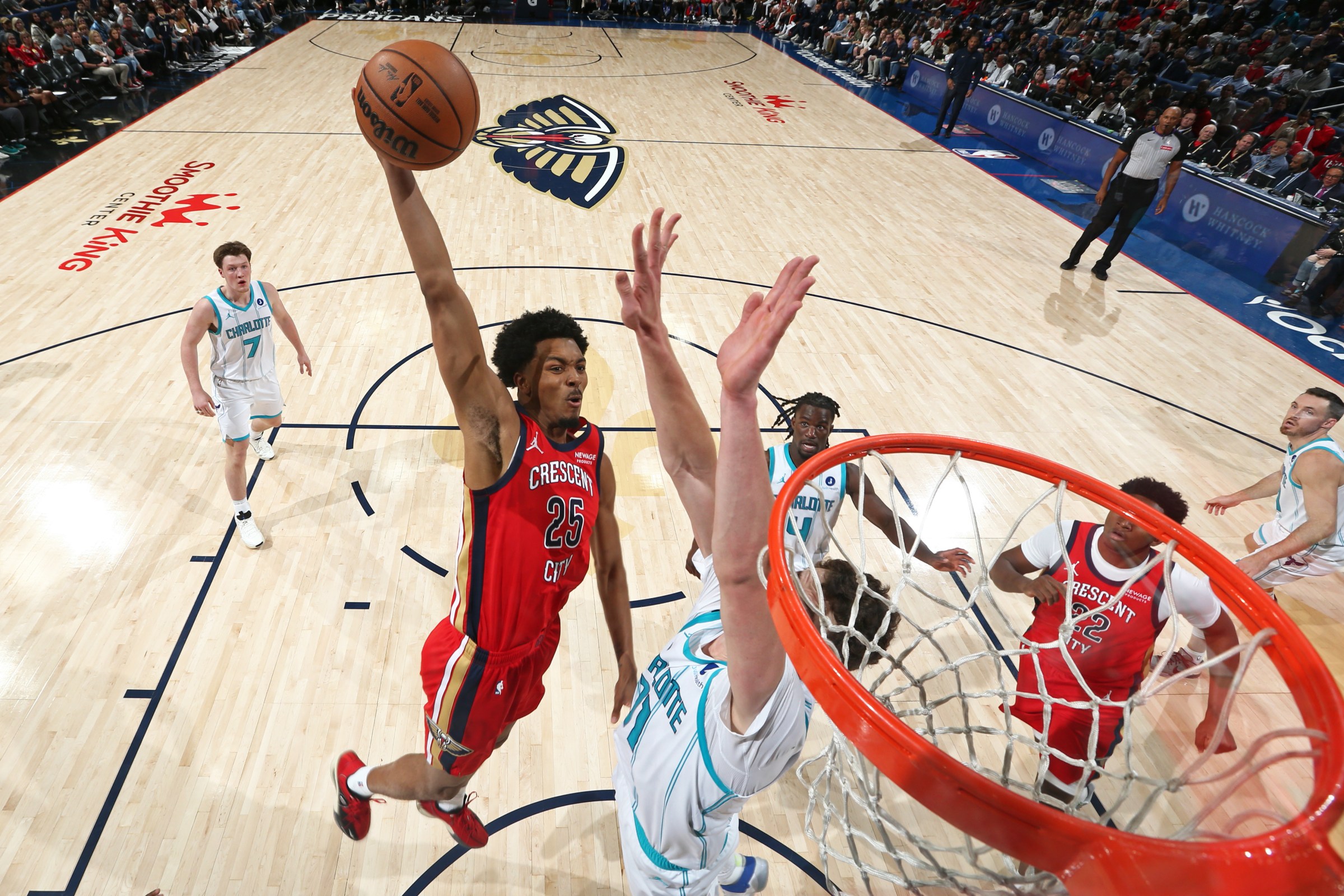 NEW ORLEANS, LA - NOVEMBER 4: Trey Murphy III #25 of the New Orleans Pelicans dunks the ball during the game against the Charlotte Hornets on November 4, 2025 at the Smoothie King Center in New Orleans, Louisiana. NOTE TO USER: User expressly acknowledges and agrees that, by downloading and or using this Photograph, user is consenting to the terms and conditions of the Getty Images License Agreement. Mandatory Copyright Notice: Copyright 2025 NBAE (Photo by Layne Murdoch Jr./NBAE via Getty Images)