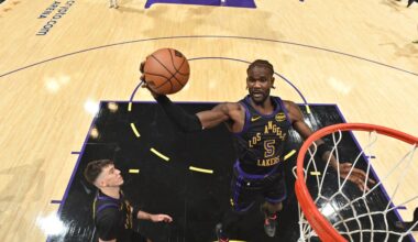 JJ Redick explains how Deandre Ayton has improved Lakers offense