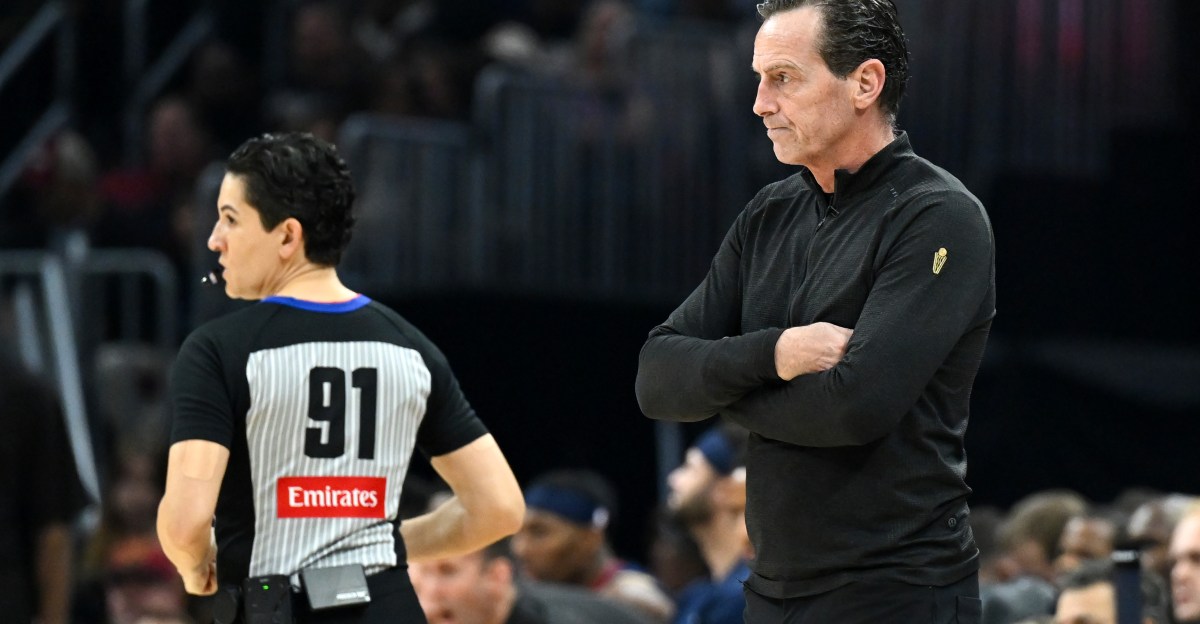 Kenny Atkinson admits Cavs messed up crucial defensive possession.