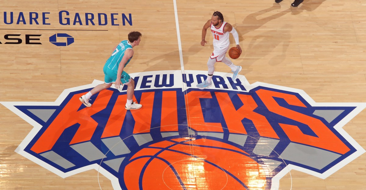 The Knicks sting the Hornets to win their 11th game at MSG [EXCLUSIVE VIDEO]