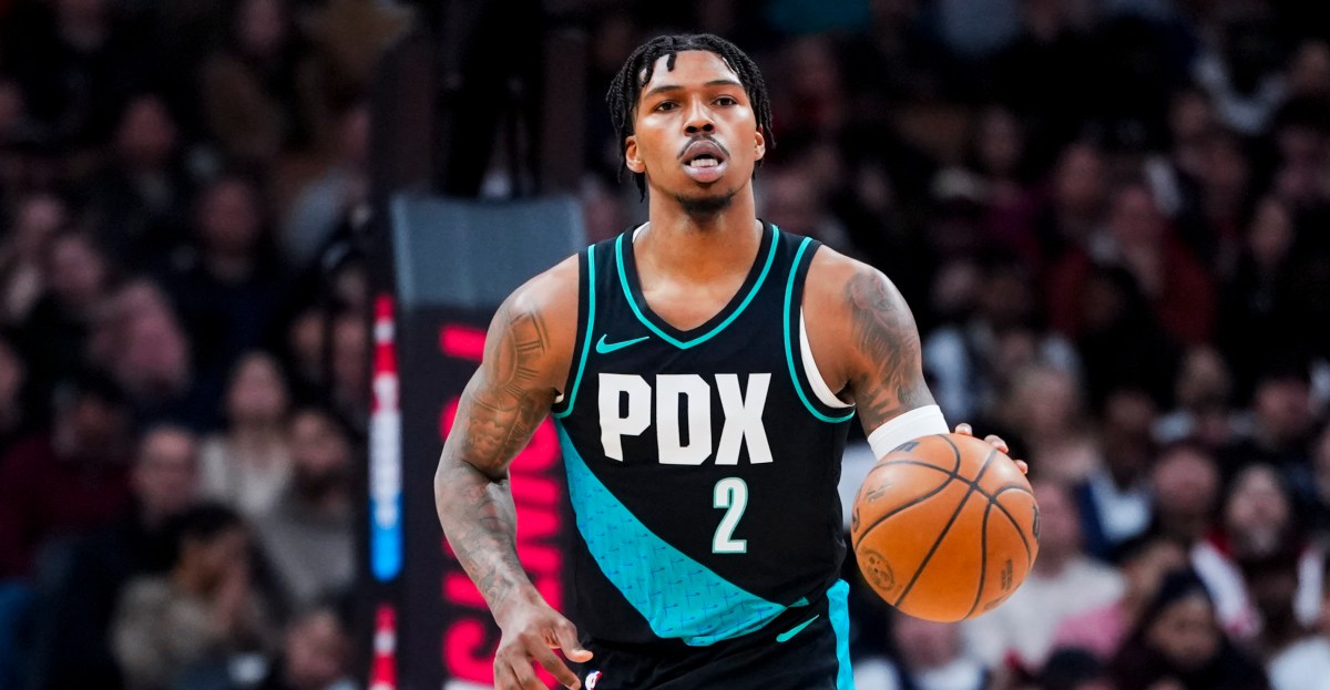 Blazers Fans in Love-Hate Relationship with Two-Way Player