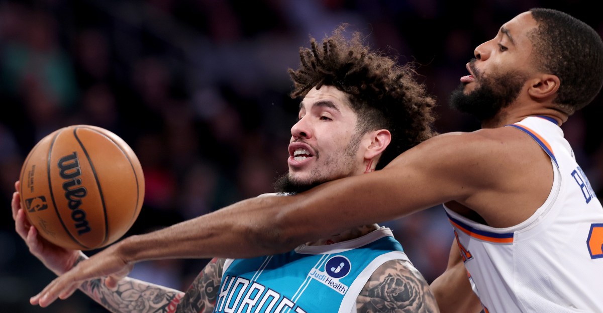 Knicks Bulletin: ‘He had zero defensive rebounds, and he fouled out’