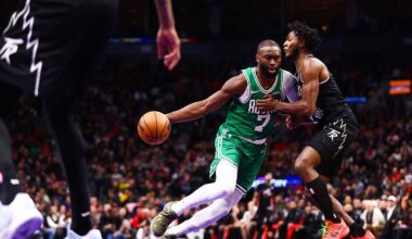 Brown scores 30 as Celtics blow 23-point lead, hold on to beat Raptors 121-113