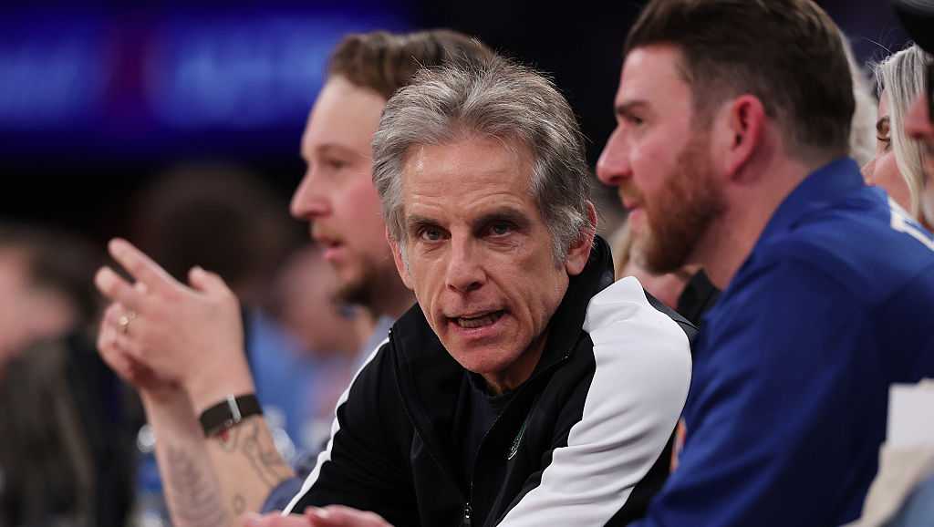 Ben Stiller a Dayton Dragons fan? Actor spotted courtside in team's merch