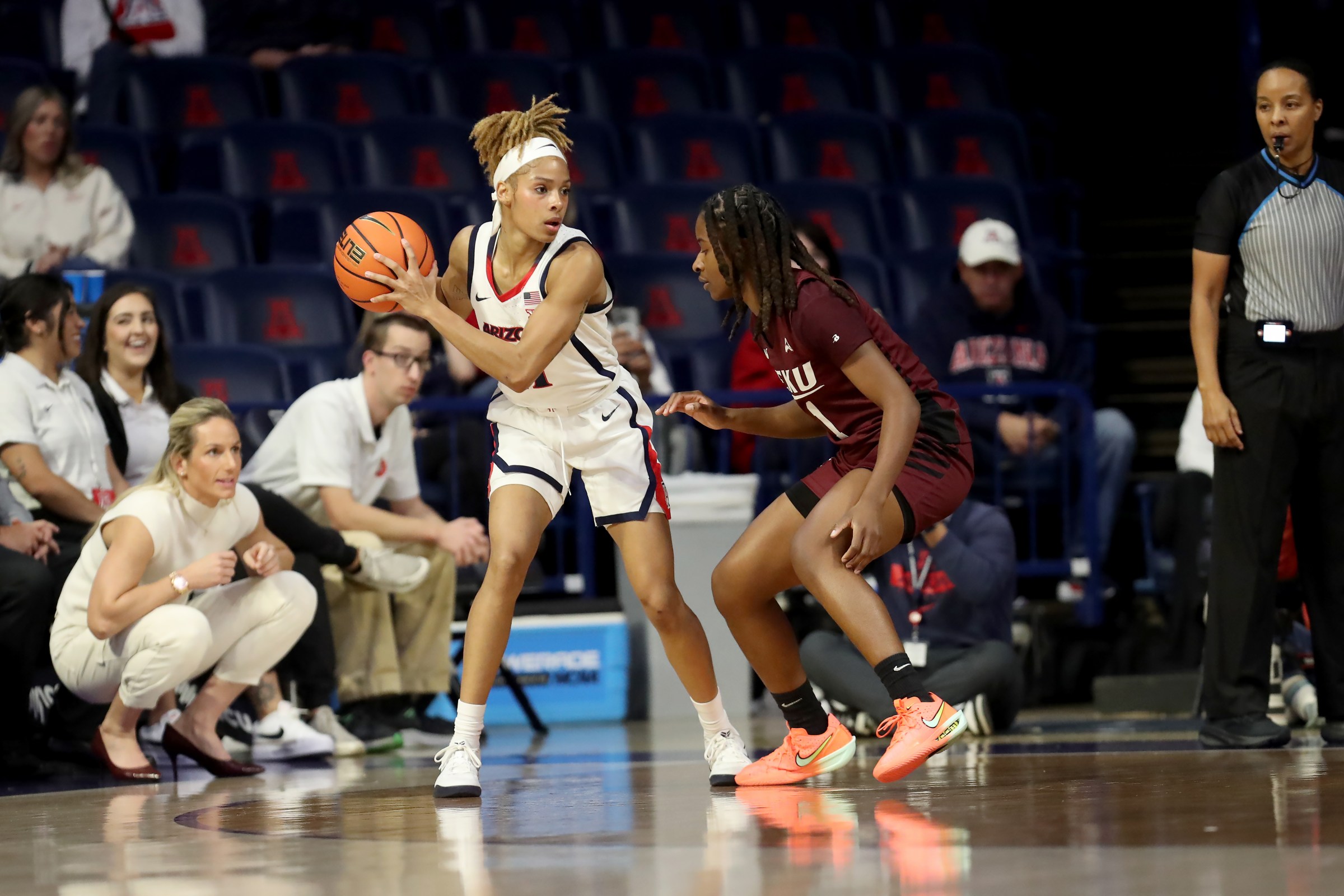 TUCSON, AZ - DECEMBER 10: Eastern Kentucky Colonels guard Ndidiamaka Ndukwe (1) guards Arizona Wildcats guard Tanyuel Welch (11) during the third quarter of a women’s basketball game between the Eastern Kentucky Colonels and the Arizona Wildcats on December 10, 2025, at McKale Center in Tucson, AZ. (Photo by Christopher Hook/Icon Sportswire via Getty Images)
