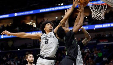 Spurs survive another disastrous third quarter to beat New Orleans