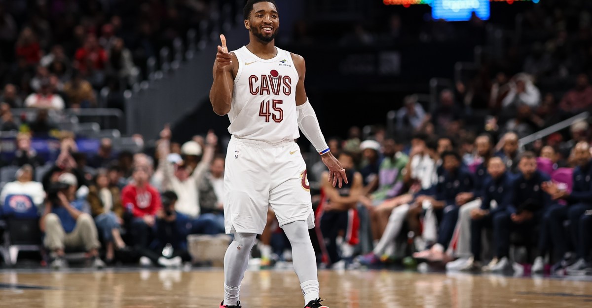 Player Grades: Cavs at Wizards - Donovan Mitchell rescues Cavaliers from disaster