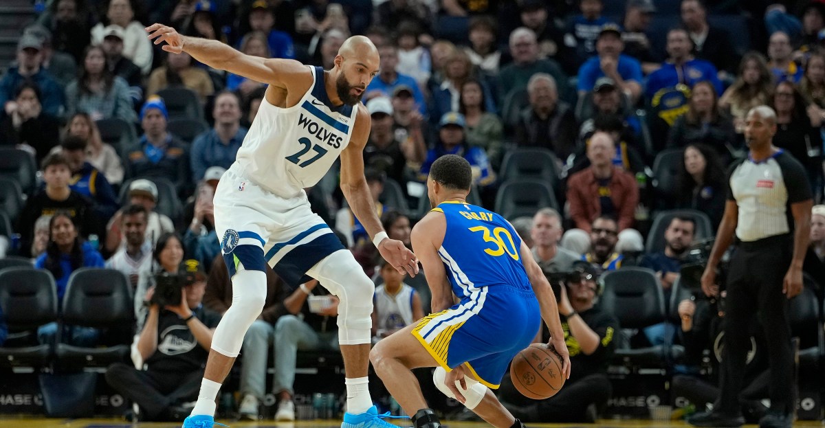 NBA scores: Steph Curry returns as Warriors fall to Timberwolves