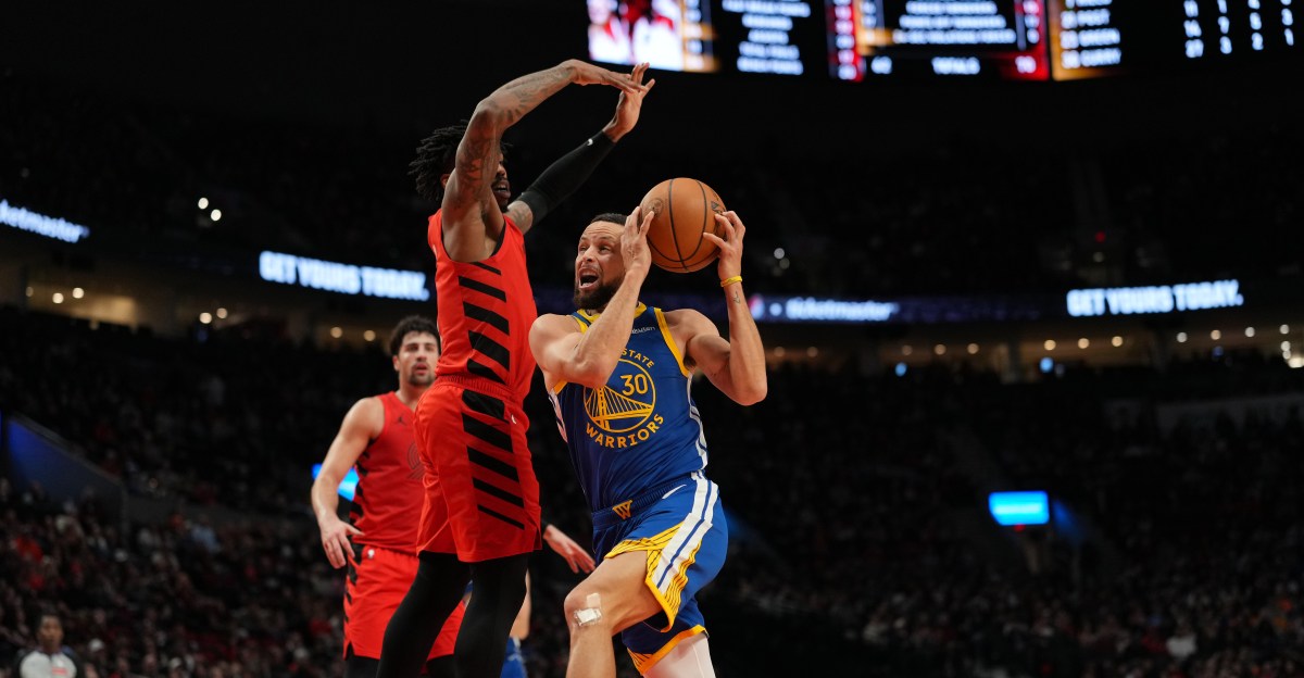 Warriors fans react to Steph Curry’s heater, loss to Blazers