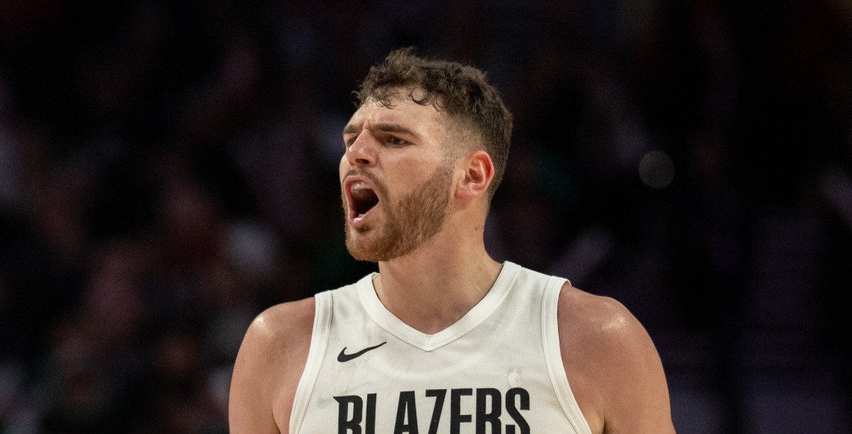 Donovan Clingan Roars, Trail Blazers Win: ‘He’s One of Those Dudes’