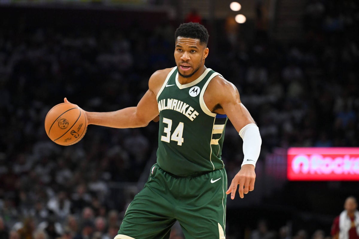 NBA Rewind: Giannis Antetokounmpo drama heats up, and so does the NBA Cup