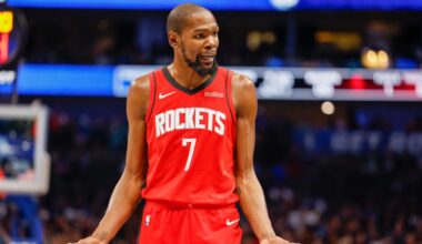 Kevin Durant endears himself to Rockets Twitter community