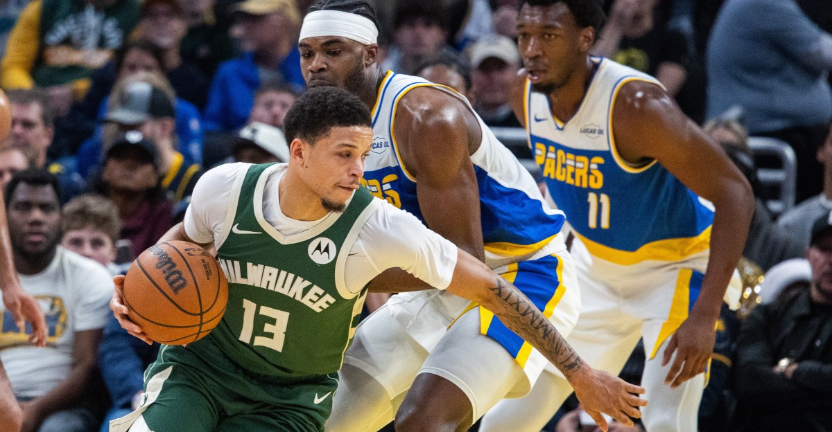 Player Grades for Kevin Porter Jr., Ryan Rollins in Bucks’ win vs. Pacers