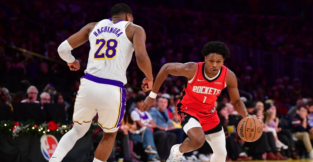 Rockets spoil Christmas for the Lakers and win big, 119-96