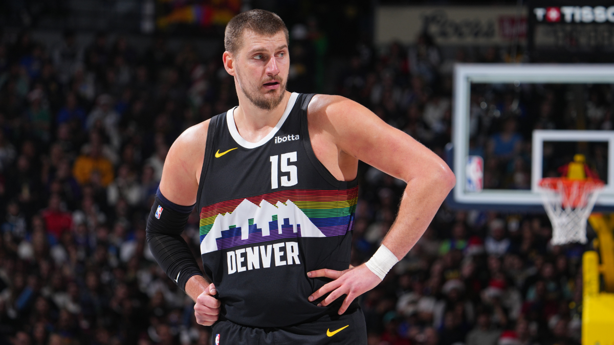 Nikola Jokić injury: Nuggets star's absence changes MVP race, playoff picture, more