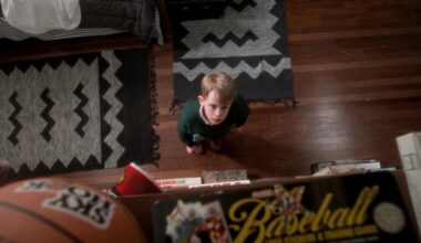 Home Alone sports collectibles guide: Michael Jordan, Fred McGriff and… Mark Bavaro?