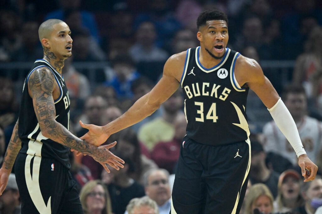 Kyle Kuzma Reveals the Truth Behind Giannis Antetokounmpo’s Meeting With Bucks Teammates