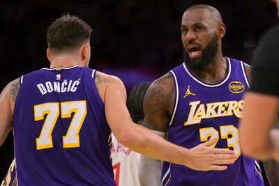 Is Luka Doncic playing tonight vs the Philadelphia 76ers? Latest update on the Los Angeles Lakers star's injury report (December 7, 2025)