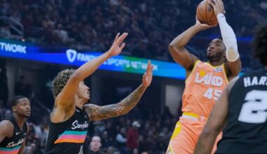 Donovan Mitchell scores 28 points, Cavaliers beat Spurs 130-117 :: WRALSportsFan.com
