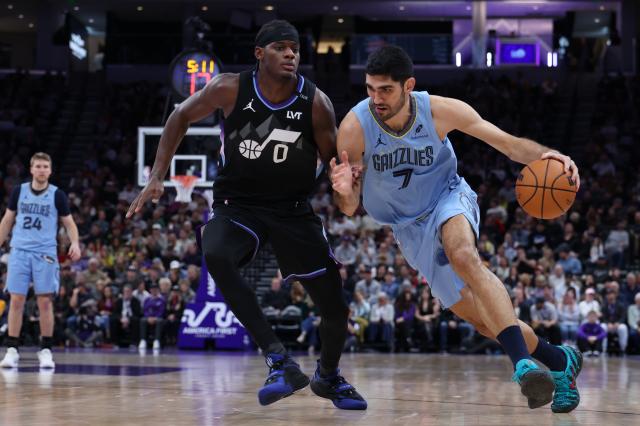 Santi Aldama scores a career-high 37 points, with 7 3-pointers, to lead the Grizzlies past the Jazz :: WRALSportsFan.com