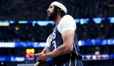 NBA World Reacts To Anthony Davis' Performance In Rockets-Mavs Game