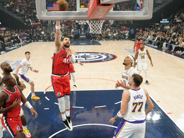 Clippers center Ivica Zubaci was injured. Photo = Kirby Lee-Imagn Images= Courtesy of Yonhap News
