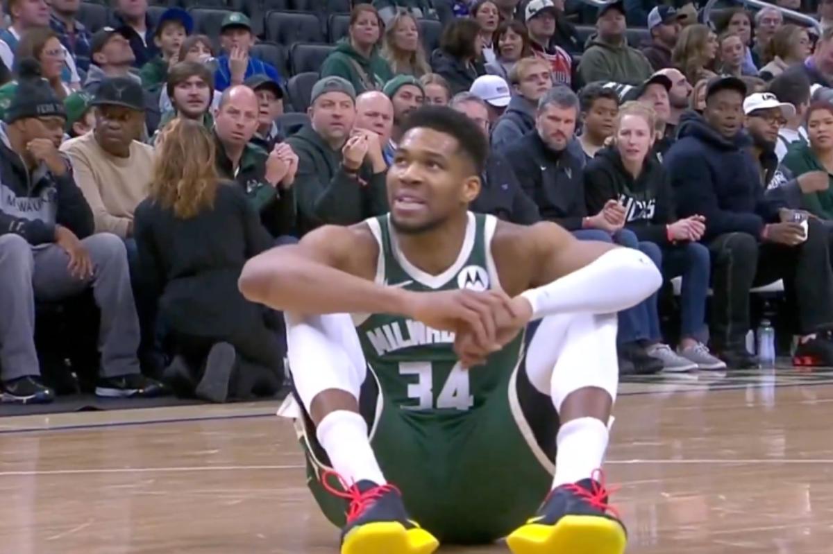 Giannis Antetokounmpo exits with calf strain in Bucks worry