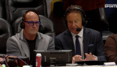 Former Kentucky WR Wan'Dale Robinson makes a play for the New York Giants, via,