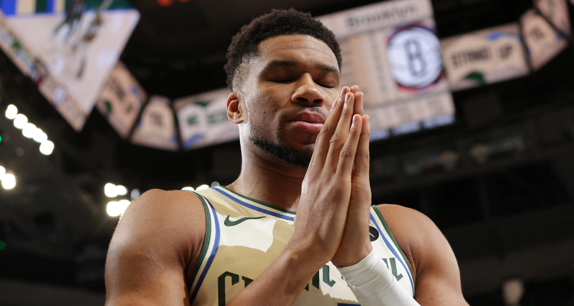 Giannis Antetokounmpo Sparks Milwaukee Bucks Trade Rumors Following Social Media Scrub