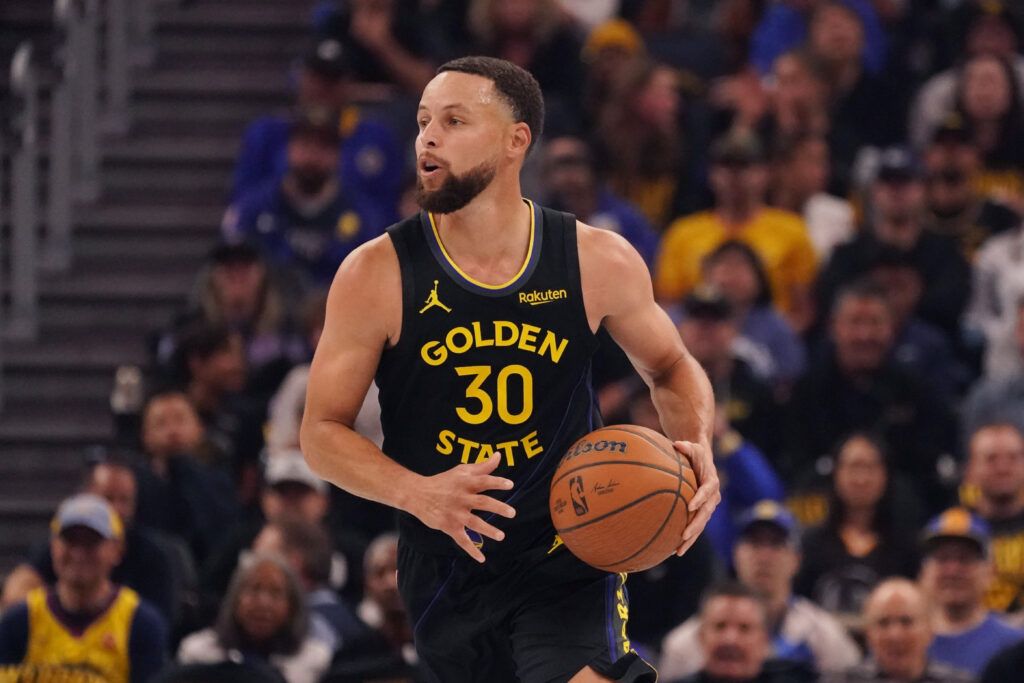Latest on Warriors Star’s Status Before Cavaliers Clash