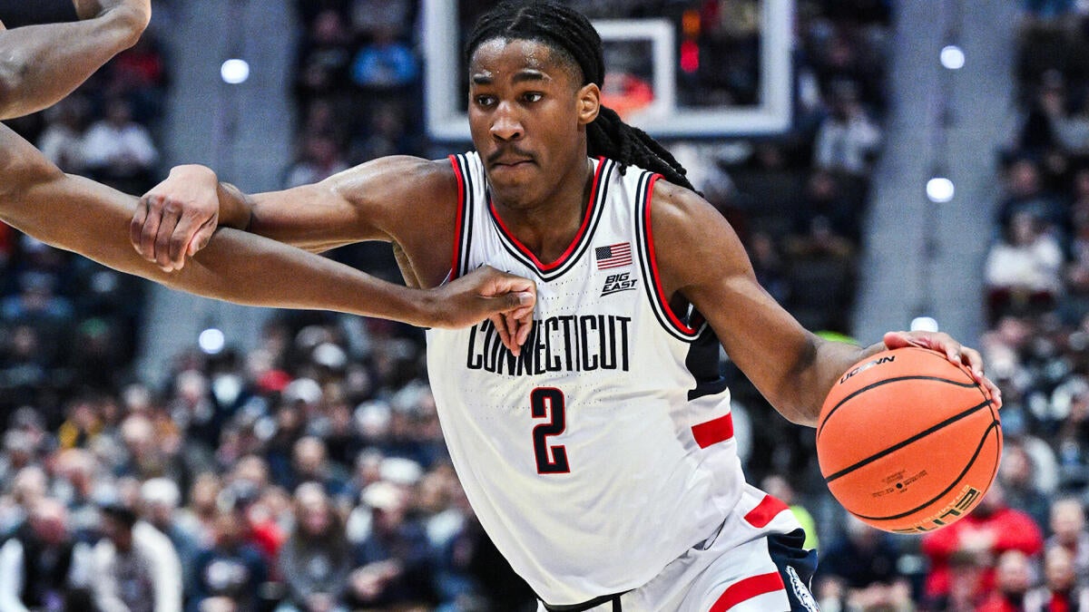 Florida vs. UConn prediction, odds: 2025 Jimmy V Classic picks from proven model